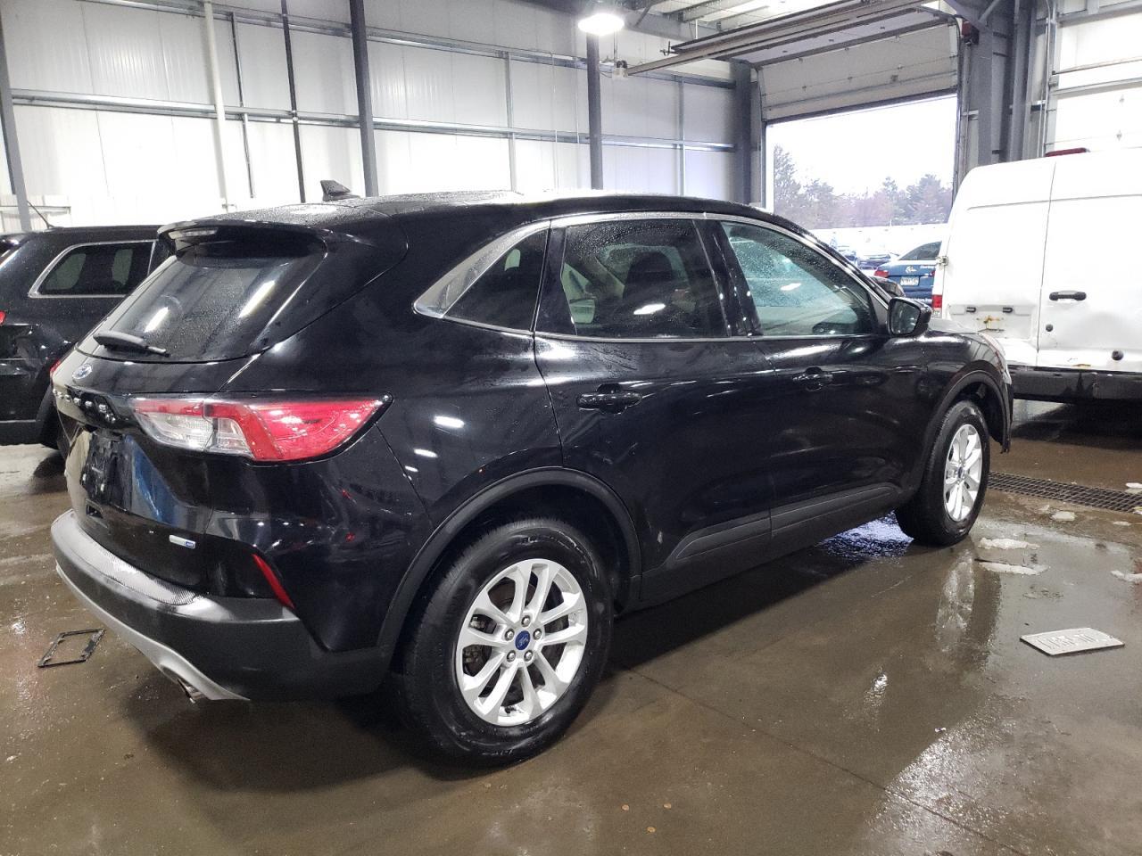 2020 FORD ESCAPE SE - Image 3