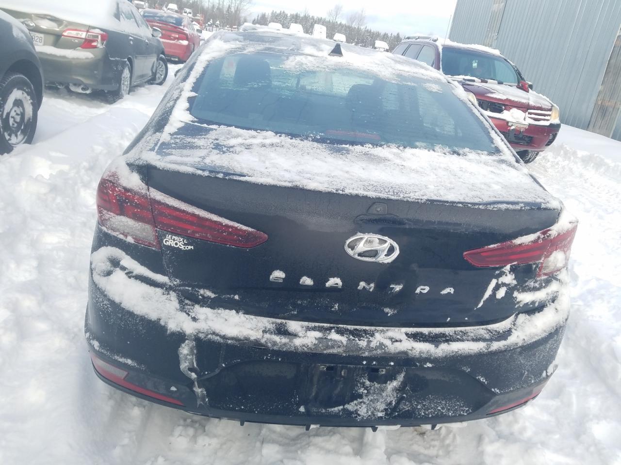 2019 HYUNDAI ELANTRA SE - Фото 6