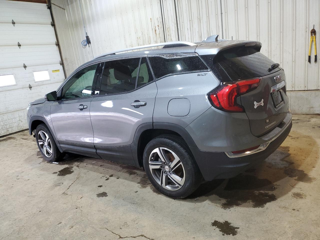 2018 GMC TERRAIN SL - Image 2