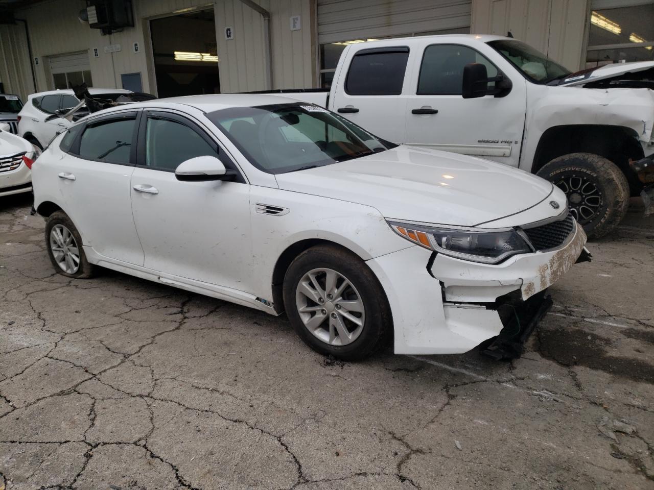 2016 KIA OPTIMA LX - Image 4