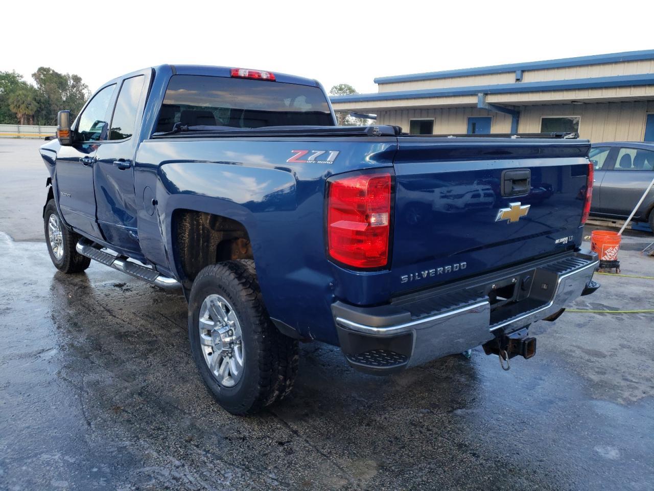 2018 CHEVROLET SILVERADO - Фото 2