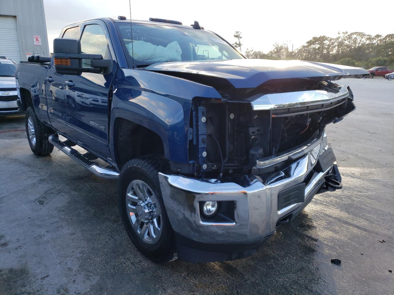 2018 CHEVROLET SILVERADO - Фото 4