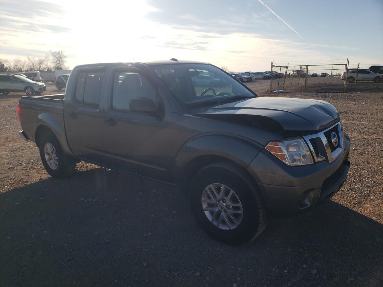 2016 NISSAN FRONTIER S - Фото 4