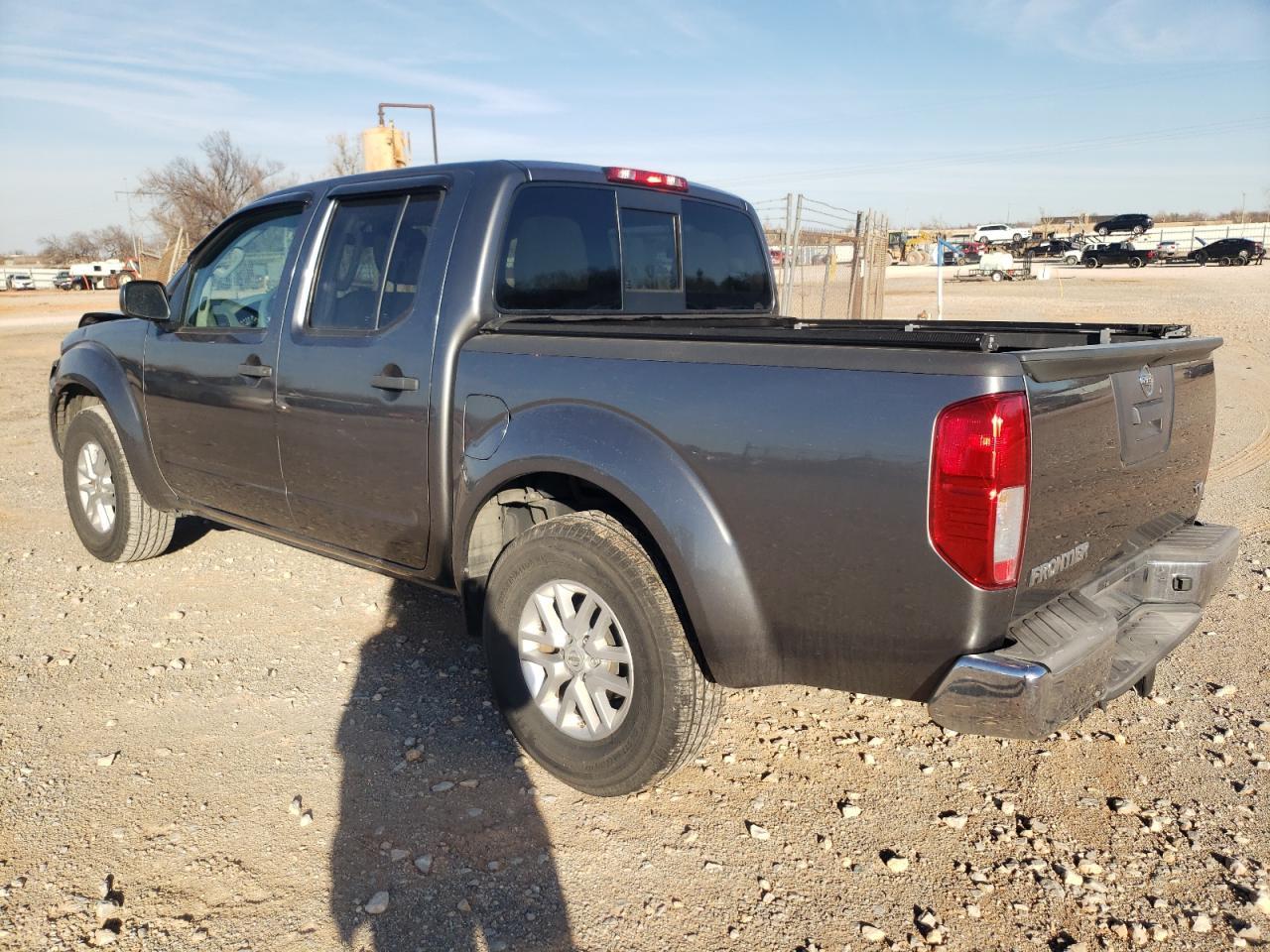 2016 NISSAN FRONTIER S - Фото 2