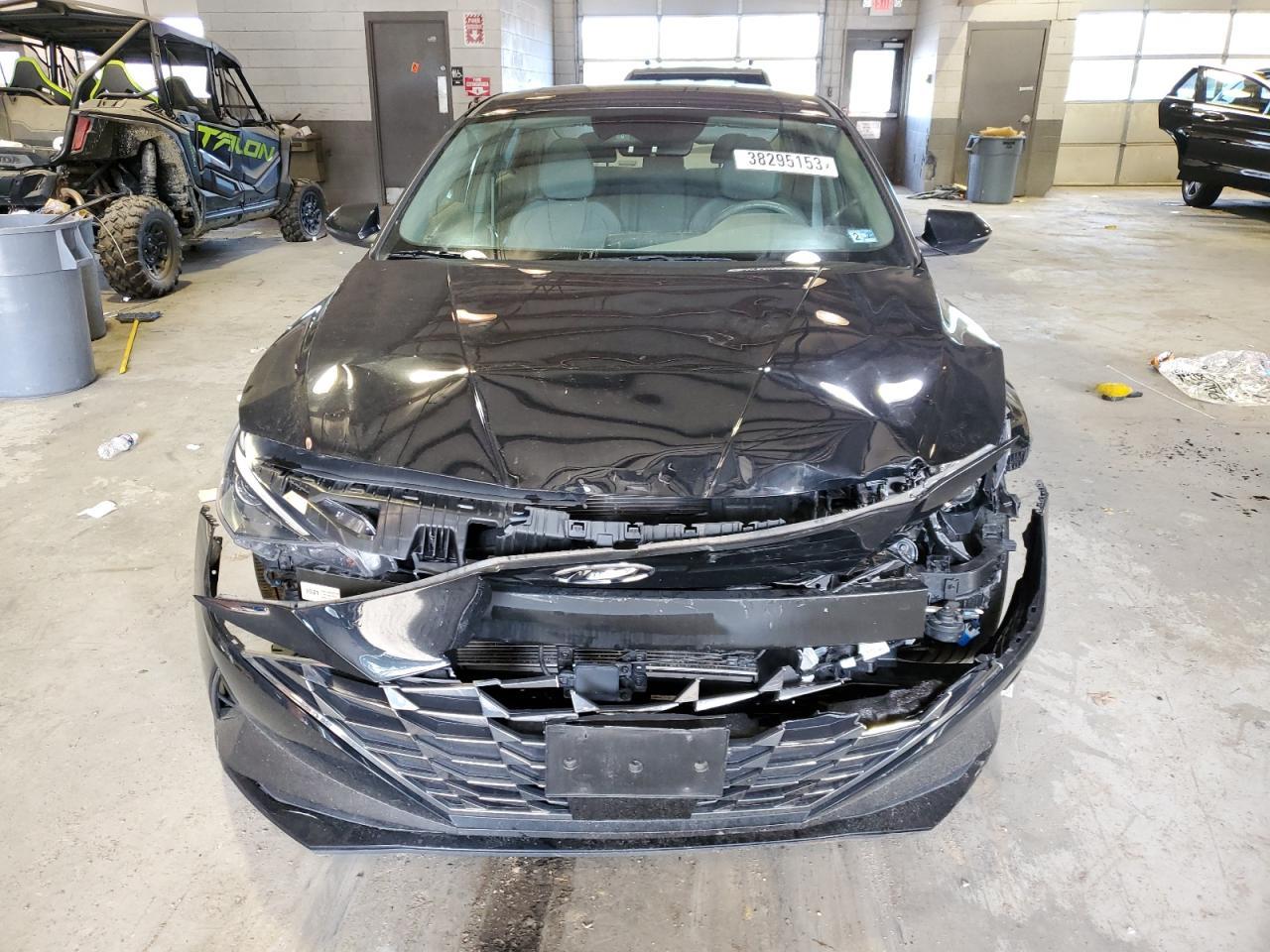 2021 Hyundai Elantra Sel - Image 5