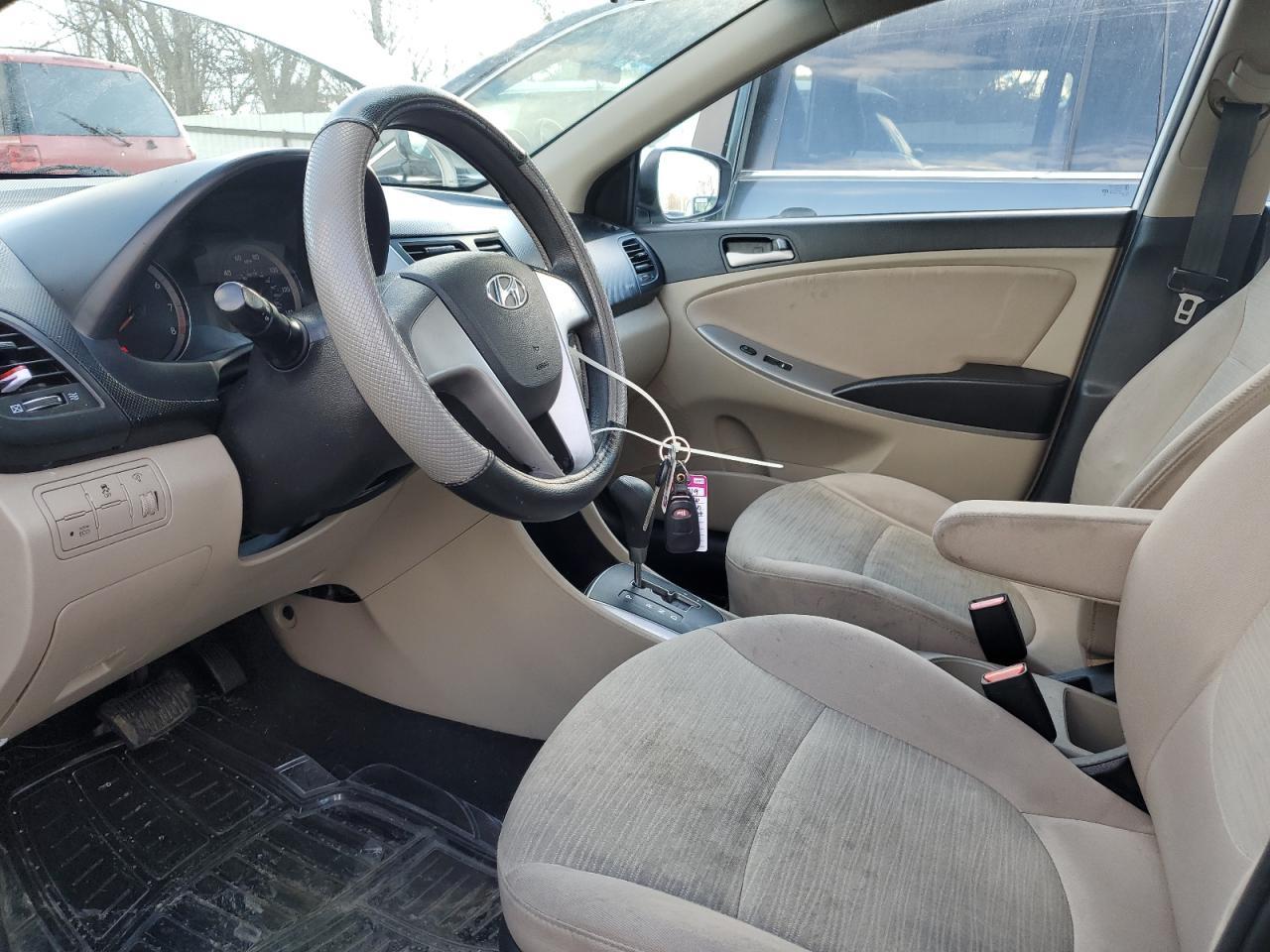 2016 HYUNDAI ACCENT SE - Фото 7