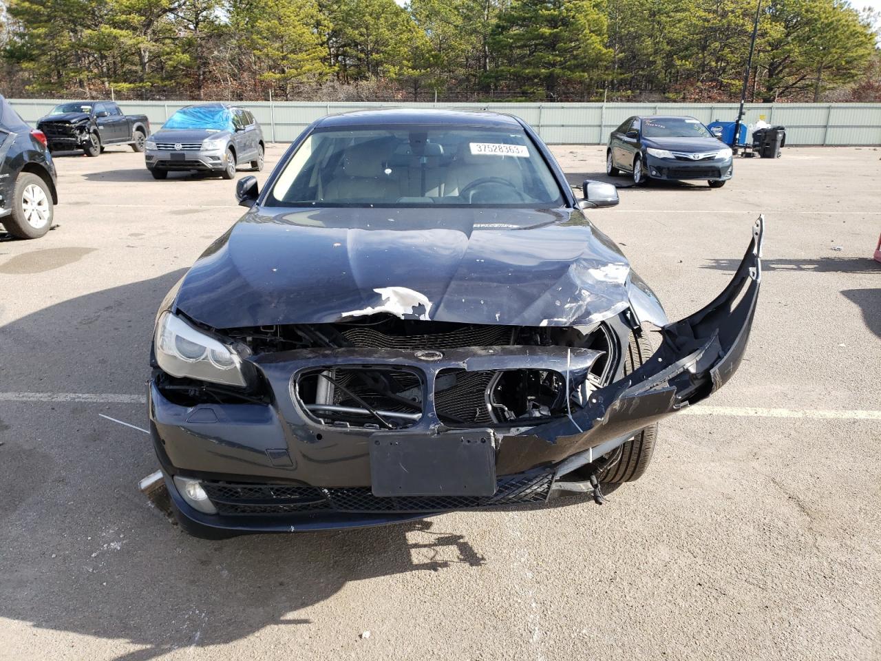 2013 BMW 528 XI - Image 5