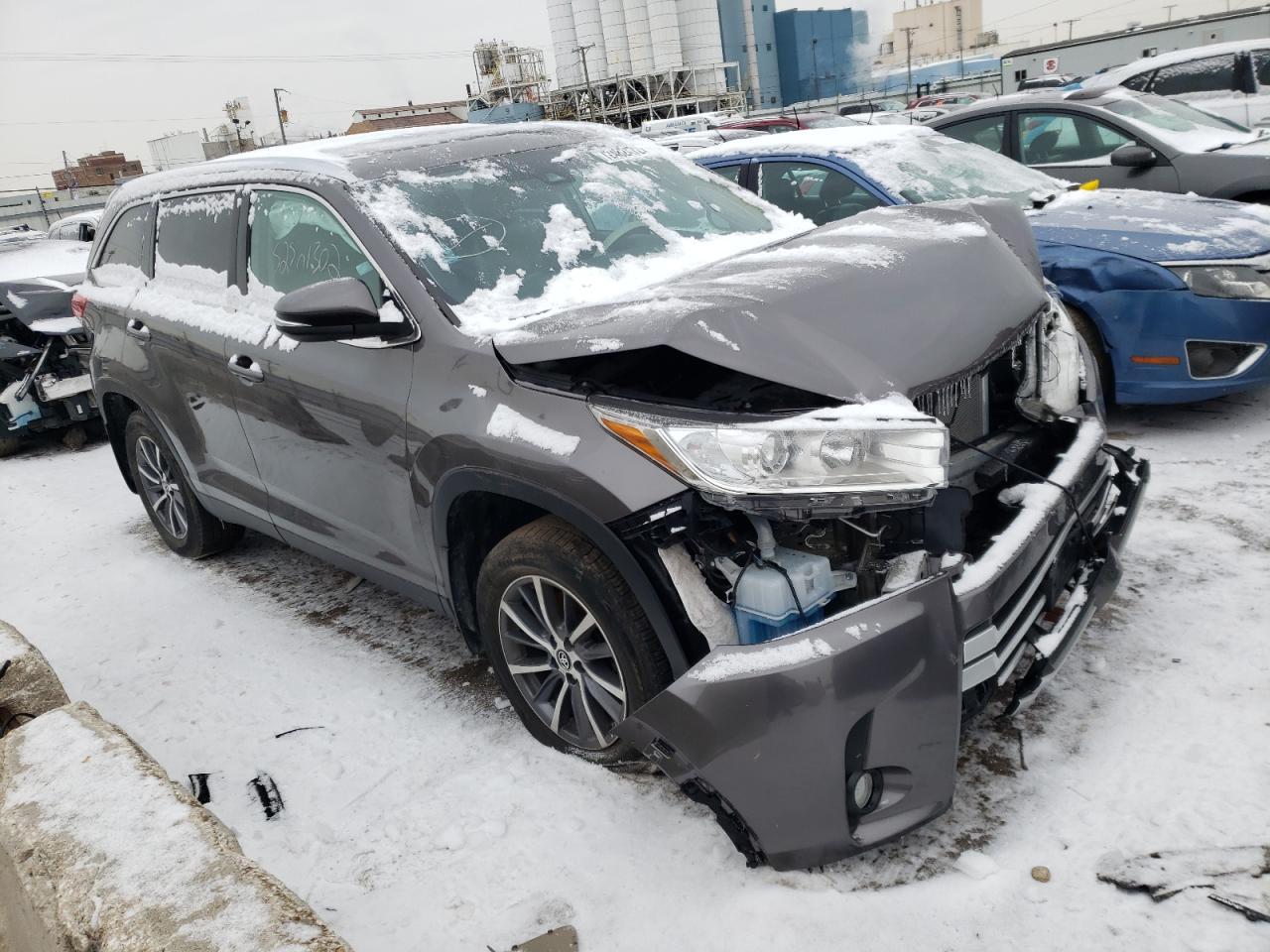 2019 Toyota Highlander Se - Image 4