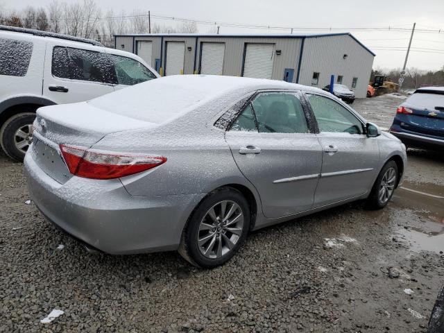 2015 Toyota Camry Le - Фото 3