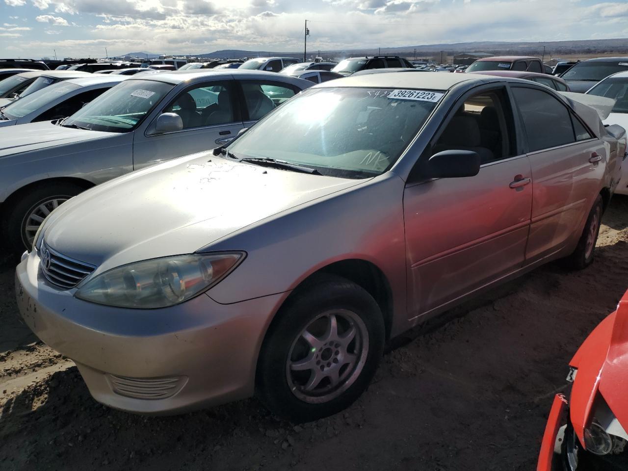 2005 Toyota Camry Le - Фото 2