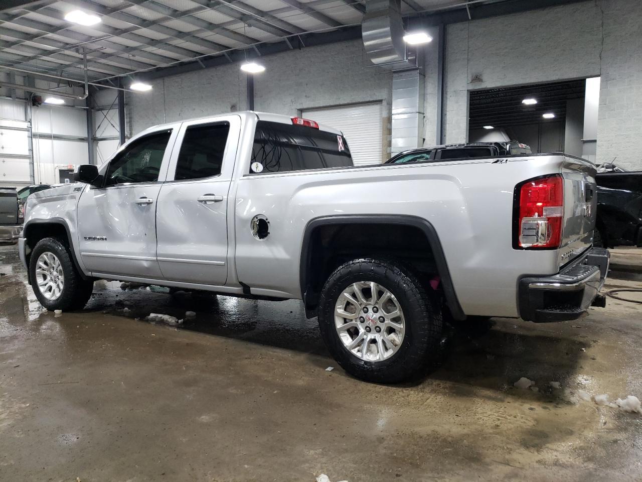 2017 GMC SIERRA K15 - Фото 2