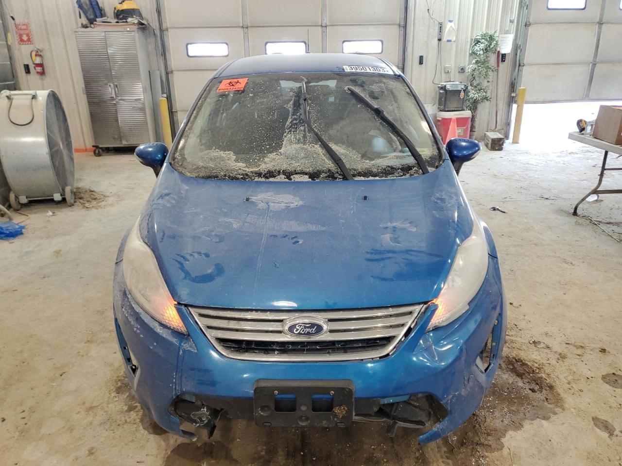 2013 Ford Fiesta Se - Фото 5