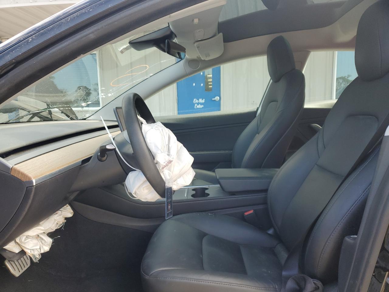 2021 TESLA MODEL 3 - Фото 7