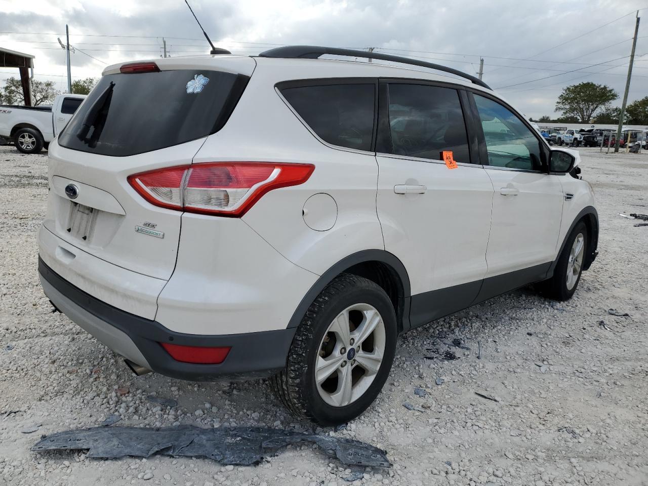 2016 Ford Escape Se - Фото 3