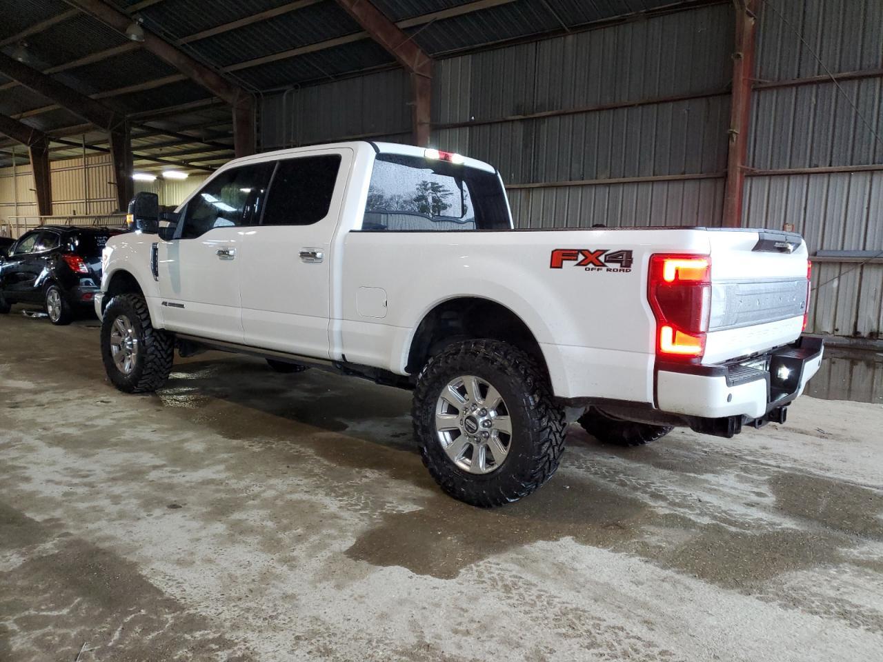 2017 FORD F250 SUPER - Image 2