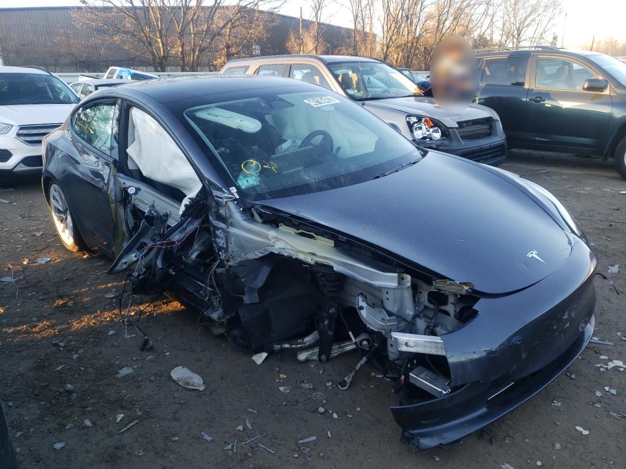 2022 TESLA MODEL 3 - Image 4