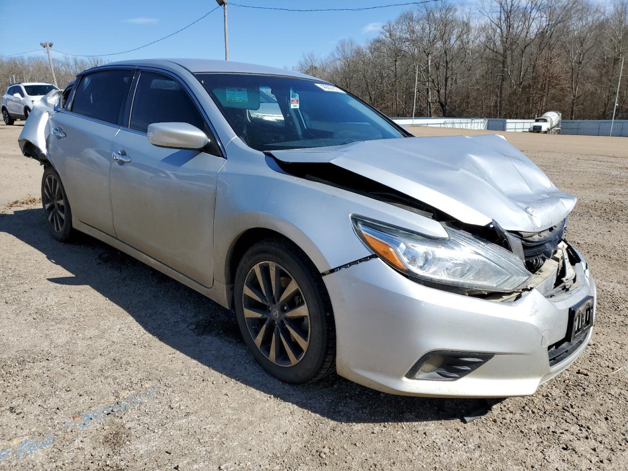 2018 Nissan Altima 2.5 - Фото 4