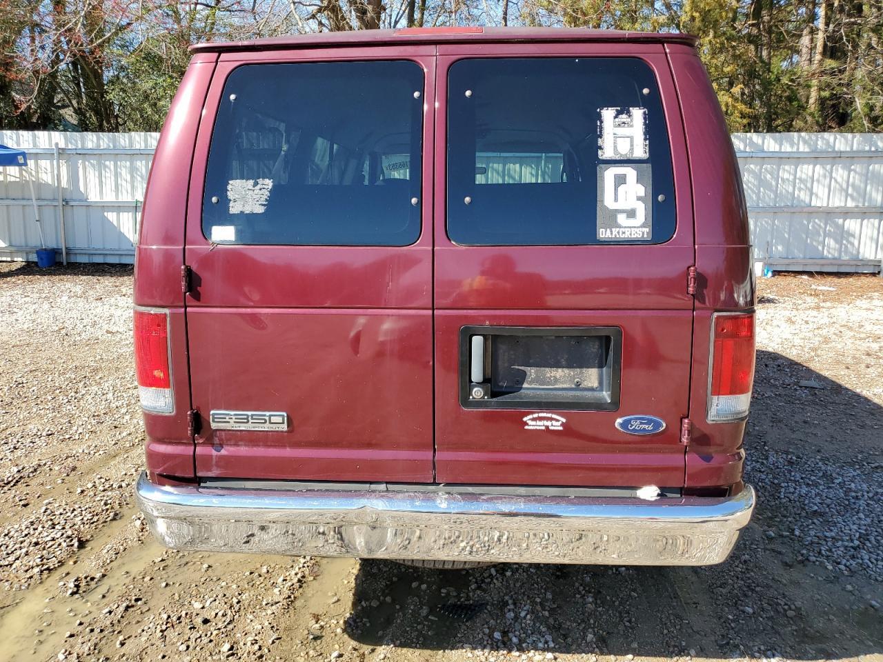 2006 Ford Econoline E350 Super Duty Wagon - Фото 6