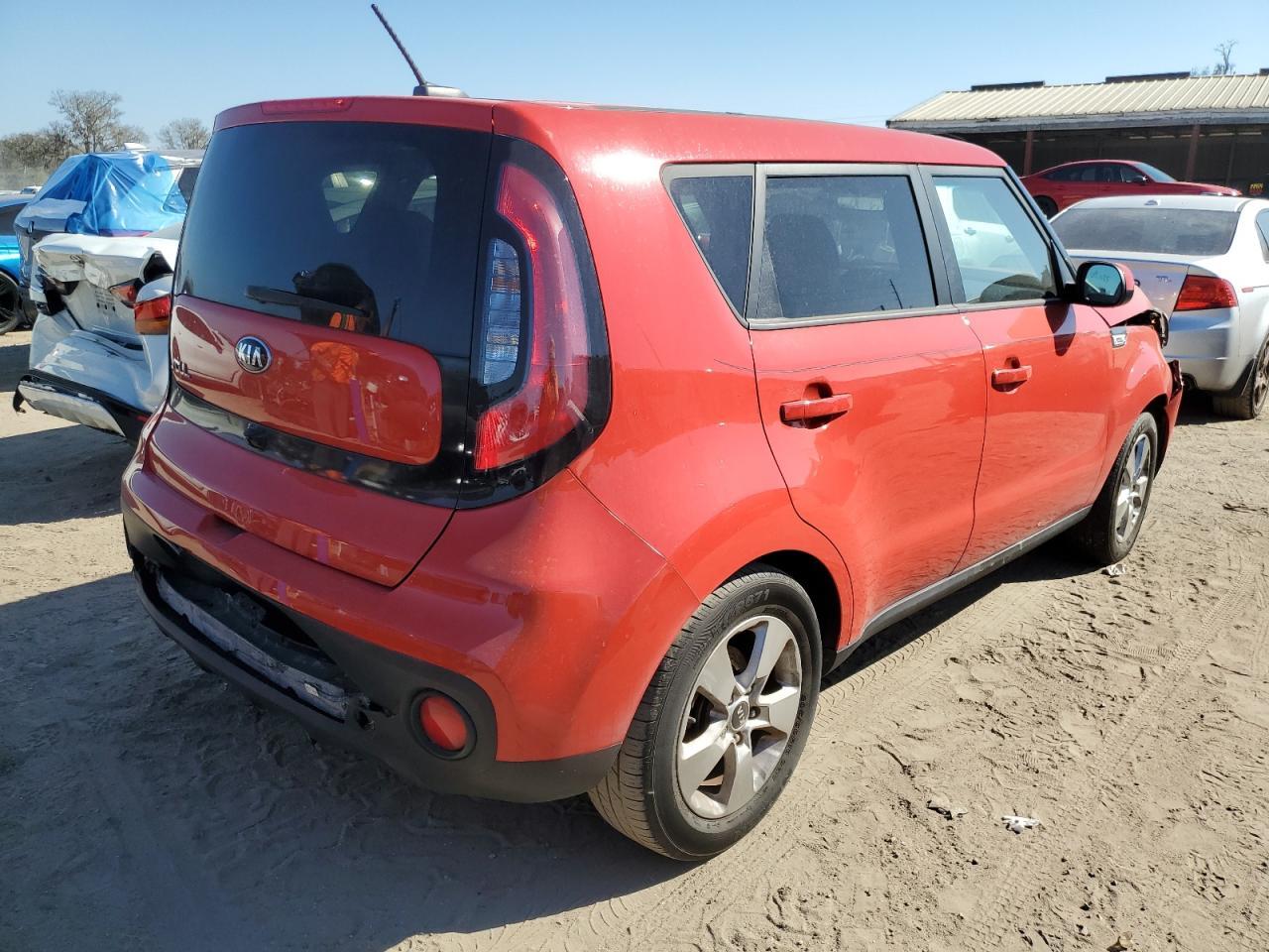 2019 KIA SOUL - Фото 3