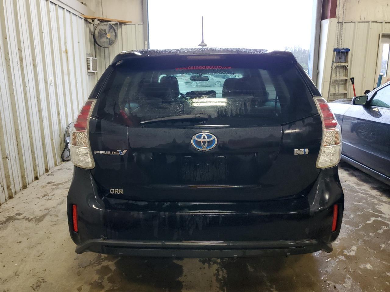 2016 TOYOTA PRIUS V - Фото 6