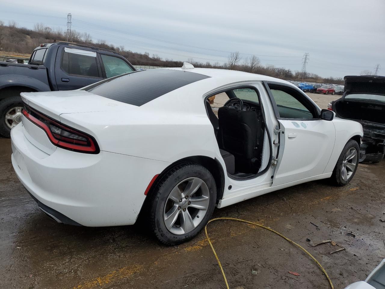 2017 Dodge Charger Sxt - Фото 3