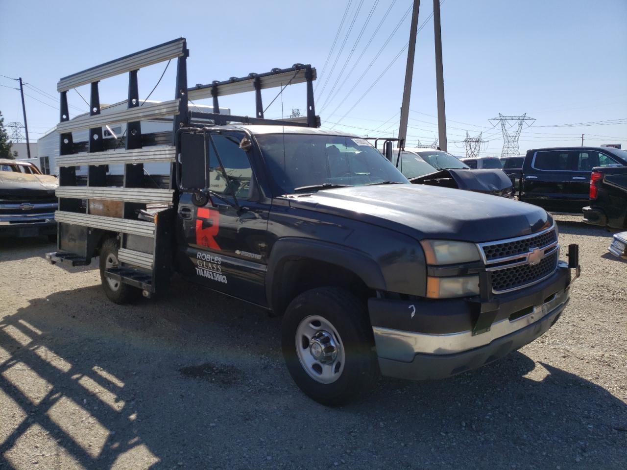 2005 Chevrolet Silverado C2500 Heavy Duty - Фото 4