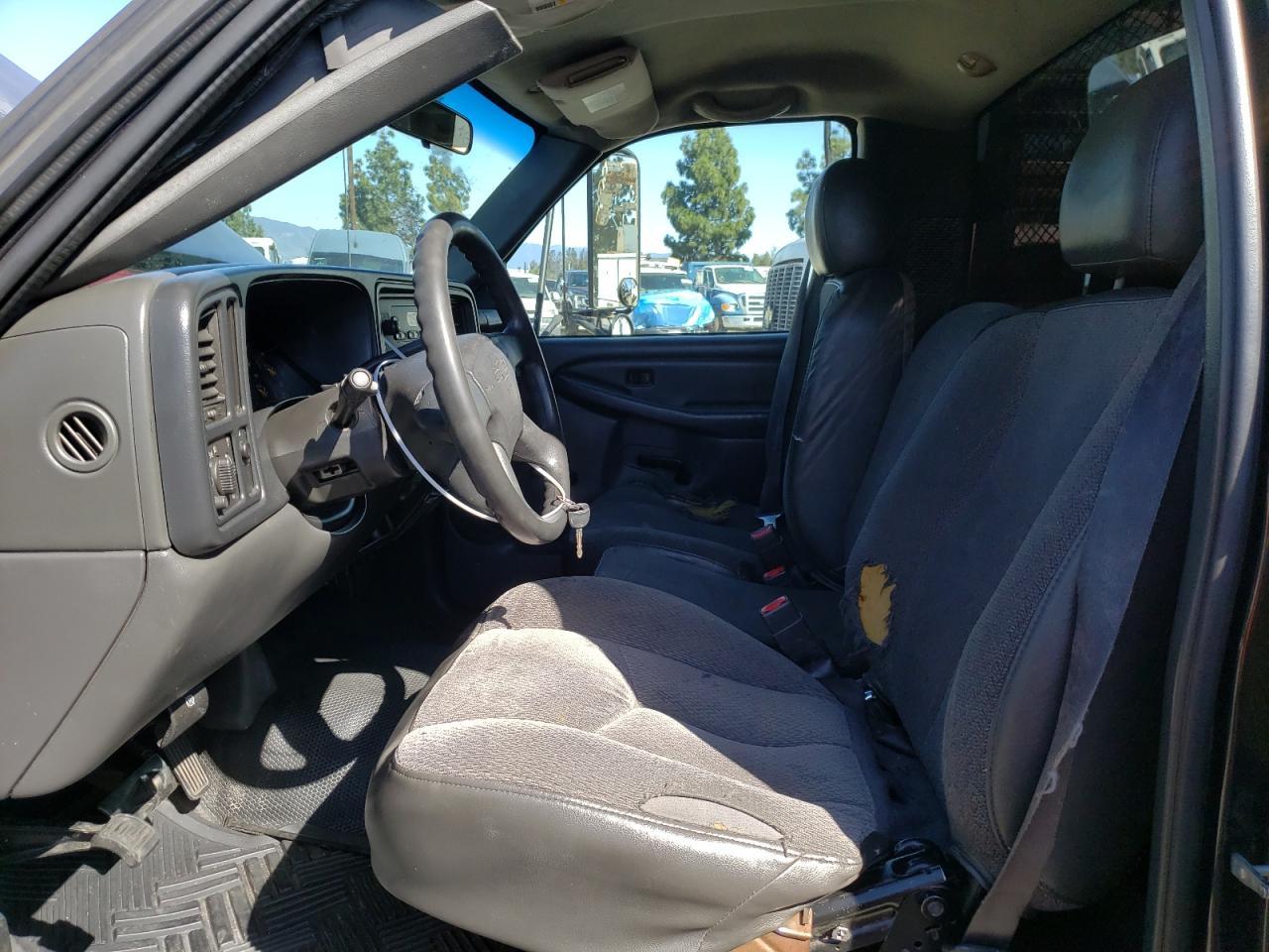 2005 Chevrolet Silverado C2500 Heavy Duty - Фото 7