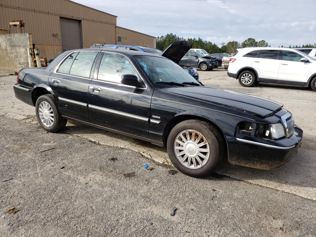 2010 MERCURY GRAND MARQ - Фото 4