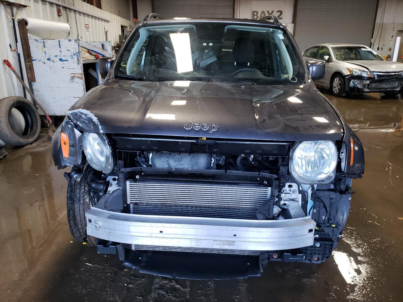 2018 JEEP RENEGADE L - Image 5