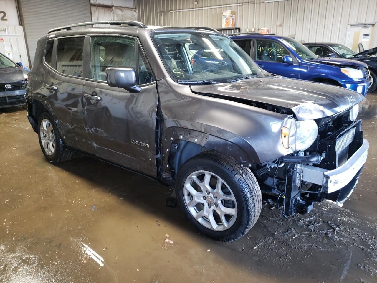 2018 JEEP RENEGADE L - Image 4