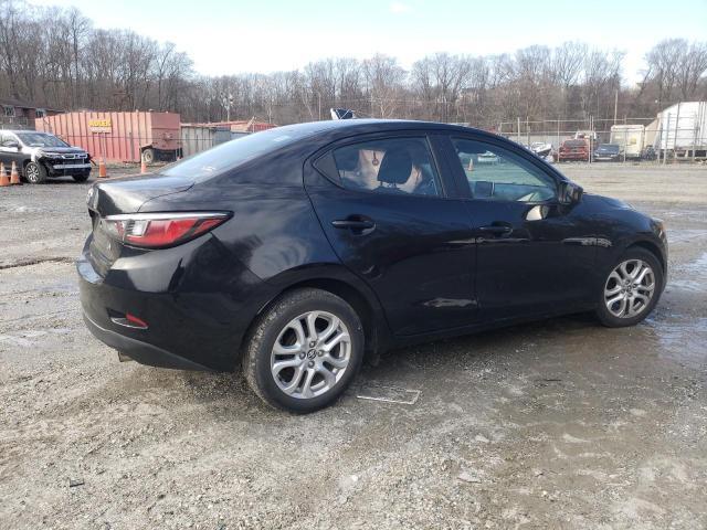 2017 Toyota Yaris Ia - Фото 3