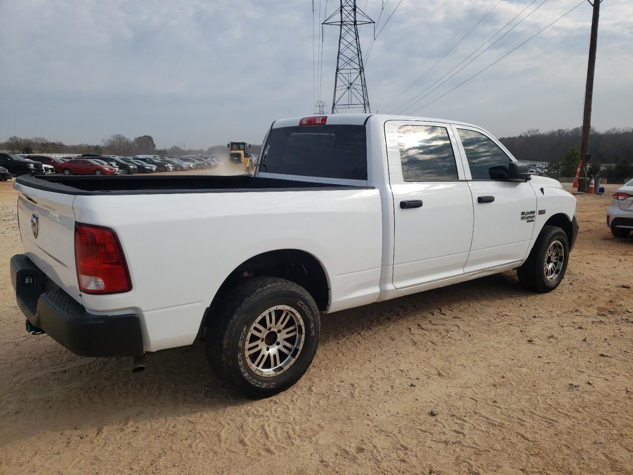2019 RAM 1500 CLASS - Фото 3