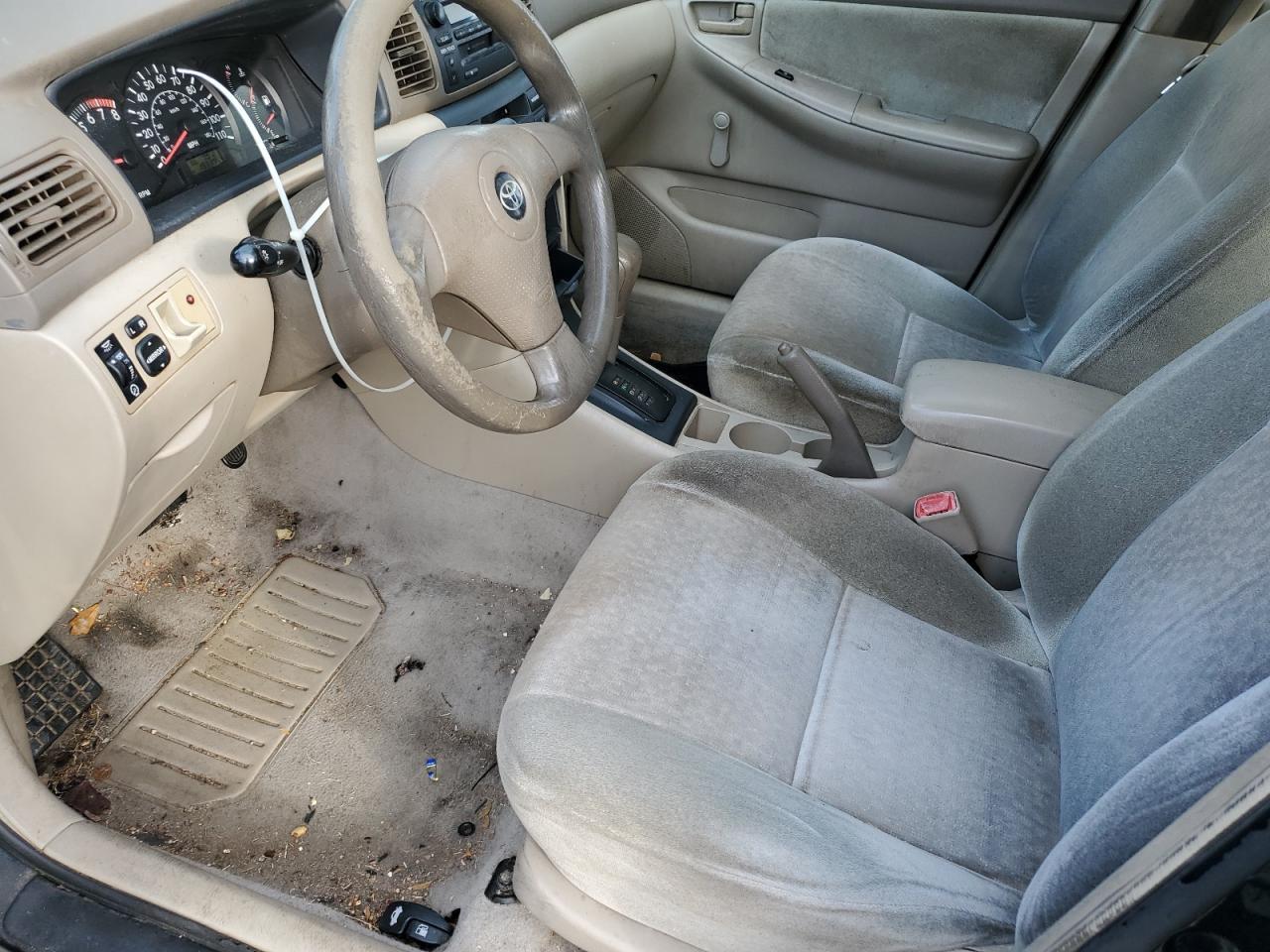 2004 Toyota Corolla Ce - Фото 7