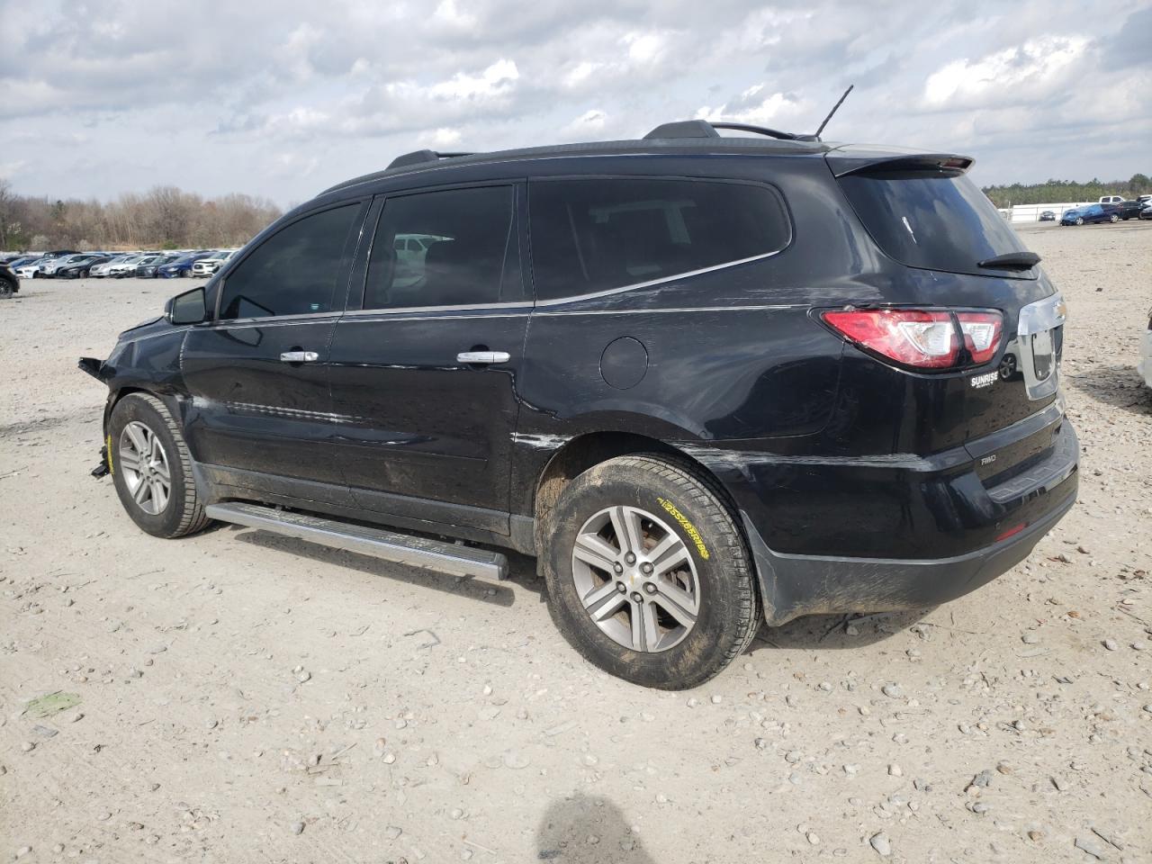 2015 CHEVROLET TRAVERSE L - Image 2