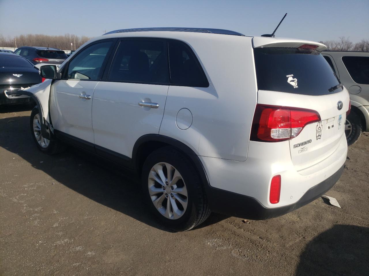 2015 KIA SORENTO EX - Image 2
