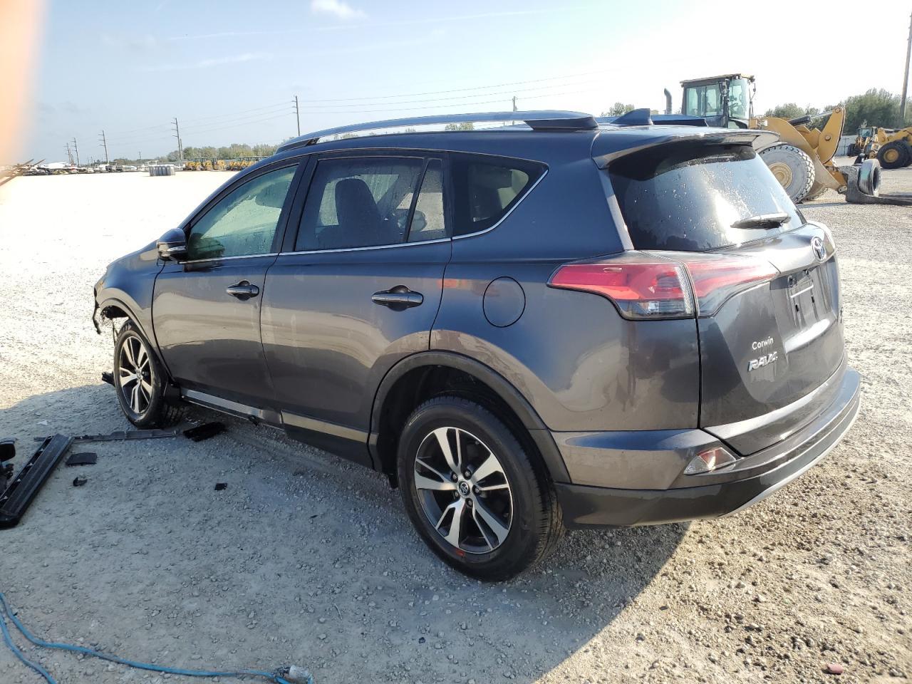 2017 TOYOTA RAV4 XLE - Image 2