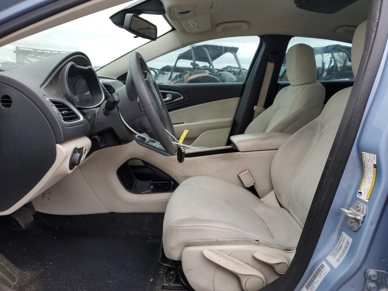 2015 CHRYSLER 200 LIMITE - Image 7