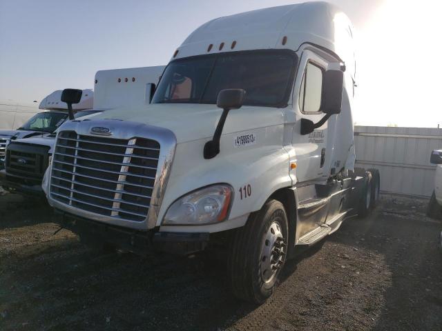 2016 Freightliner Cascadia 125