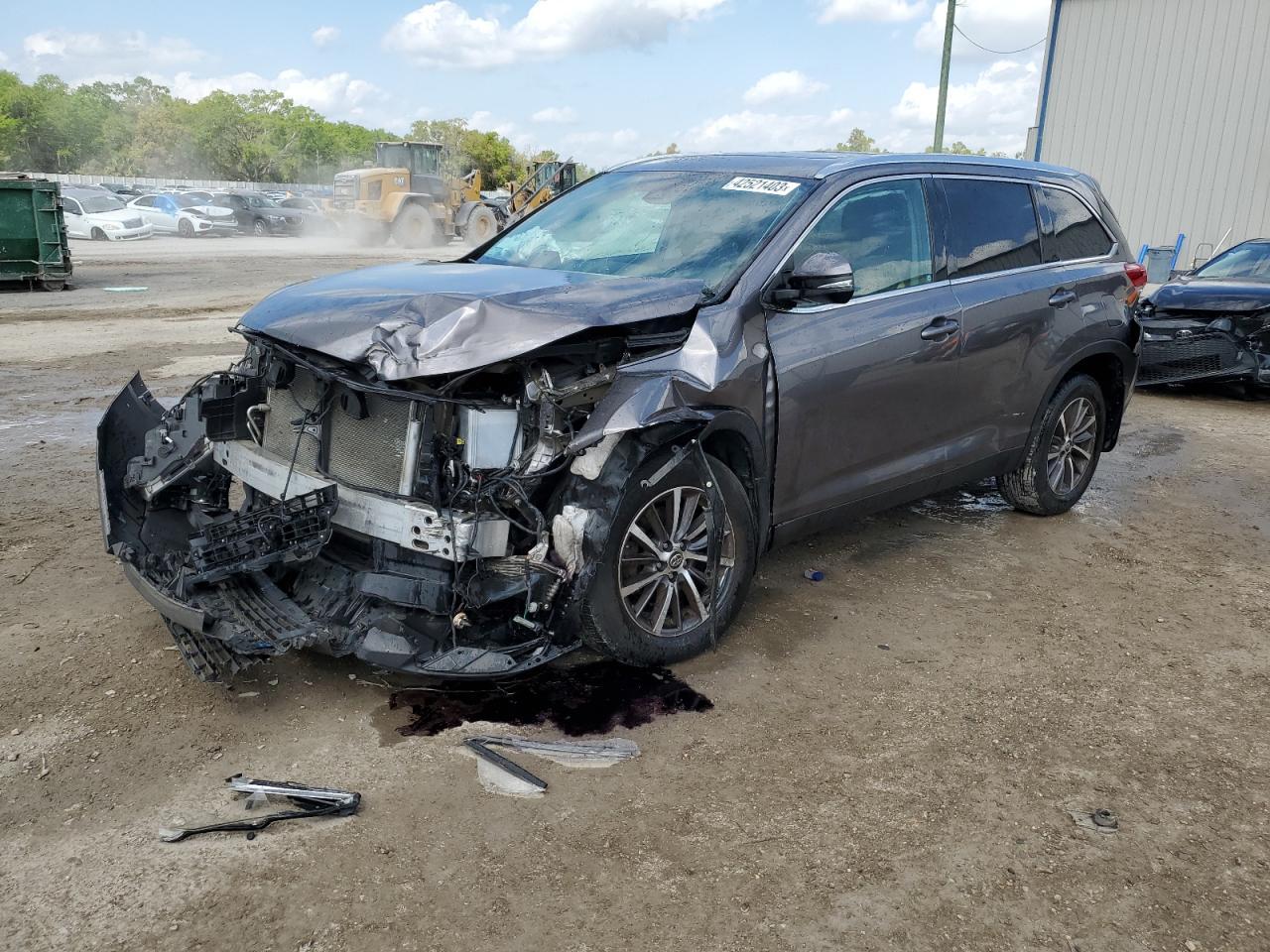 2019 TOYOTA HIGHLANDER