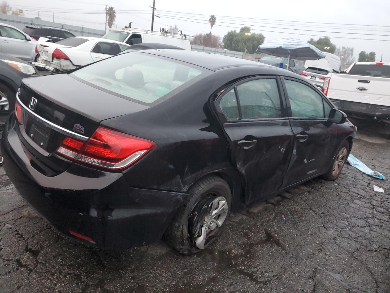 2015 HONDA CIVIC LX - Фото 3