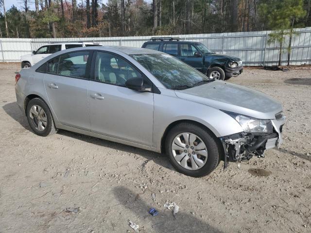2016 Chevrolet Cruze Limited Ls - Image 4
