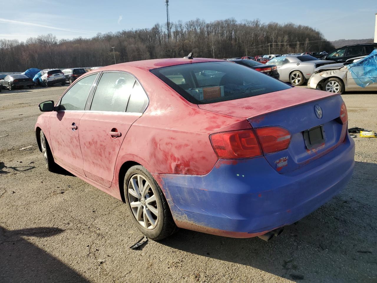 2014 VOLKSWAGEN JETTA SE - Фото 2