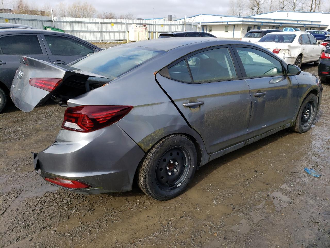 2019 HYUNDAI ELANTRA SE - Фото 3