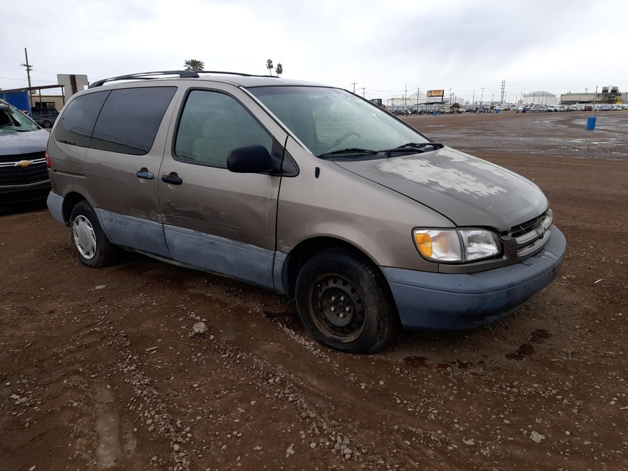1998 Toyota Sienna Le - Фото 4