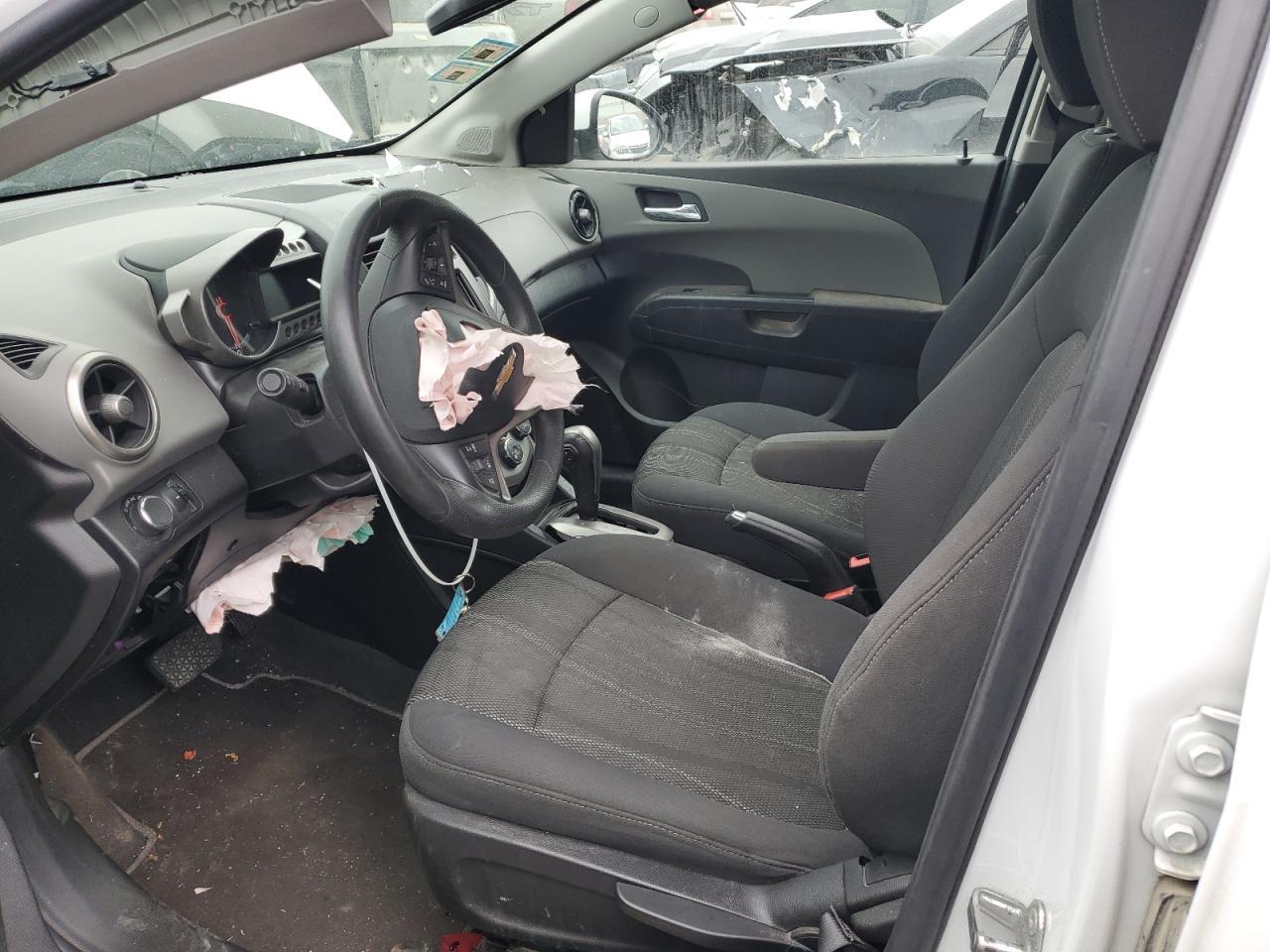 2016 Chevrolet Sonic Lt - Фото 7