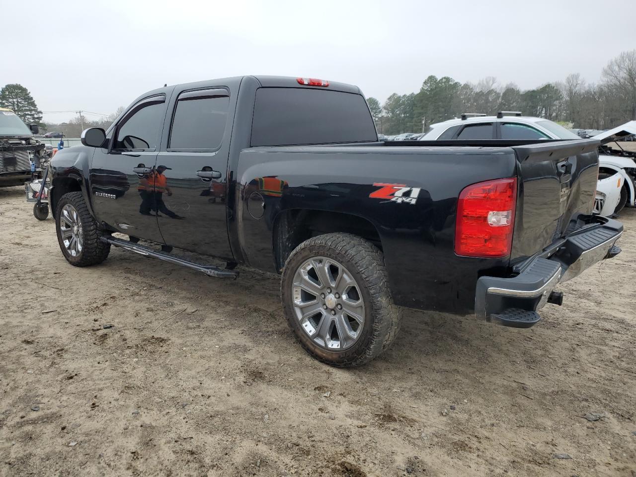 2012 CHEVROLET SILVERADO - Фото 2