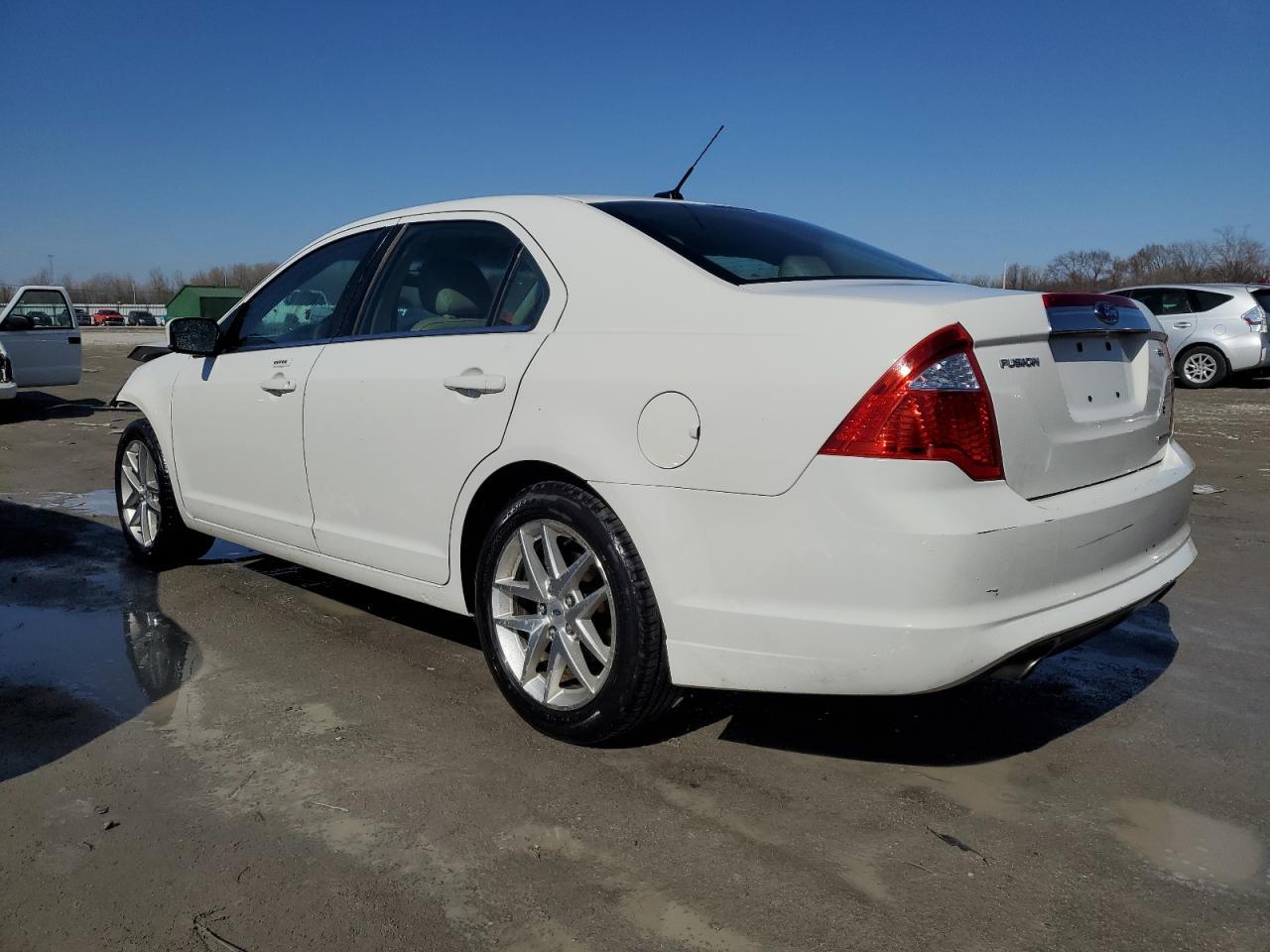 2011 FORD FUSION SEL - Фото 2