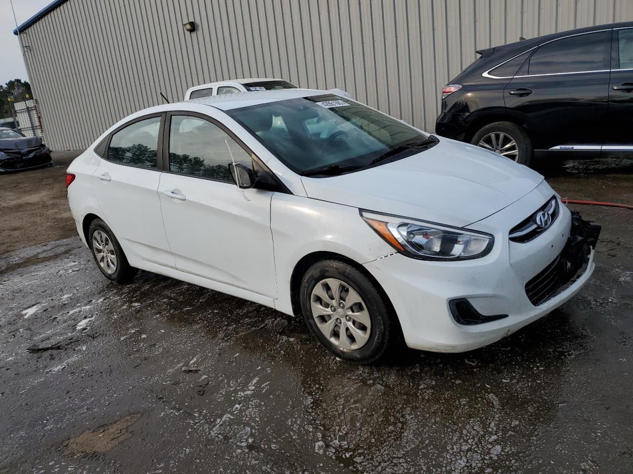 2016 HYUNDAI ACCENT SE - Фото 4