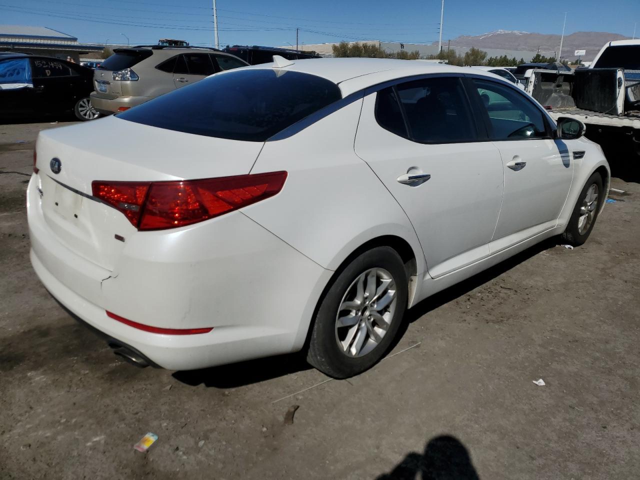 2013 KIA OPTIMA LX - Фото 3