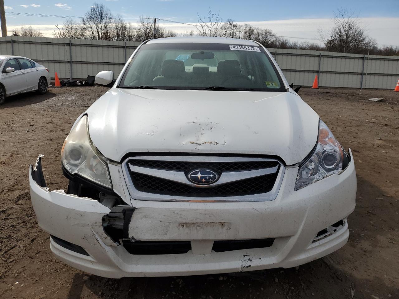 2012 SUBARU LEGACY 2.5 - Image 5